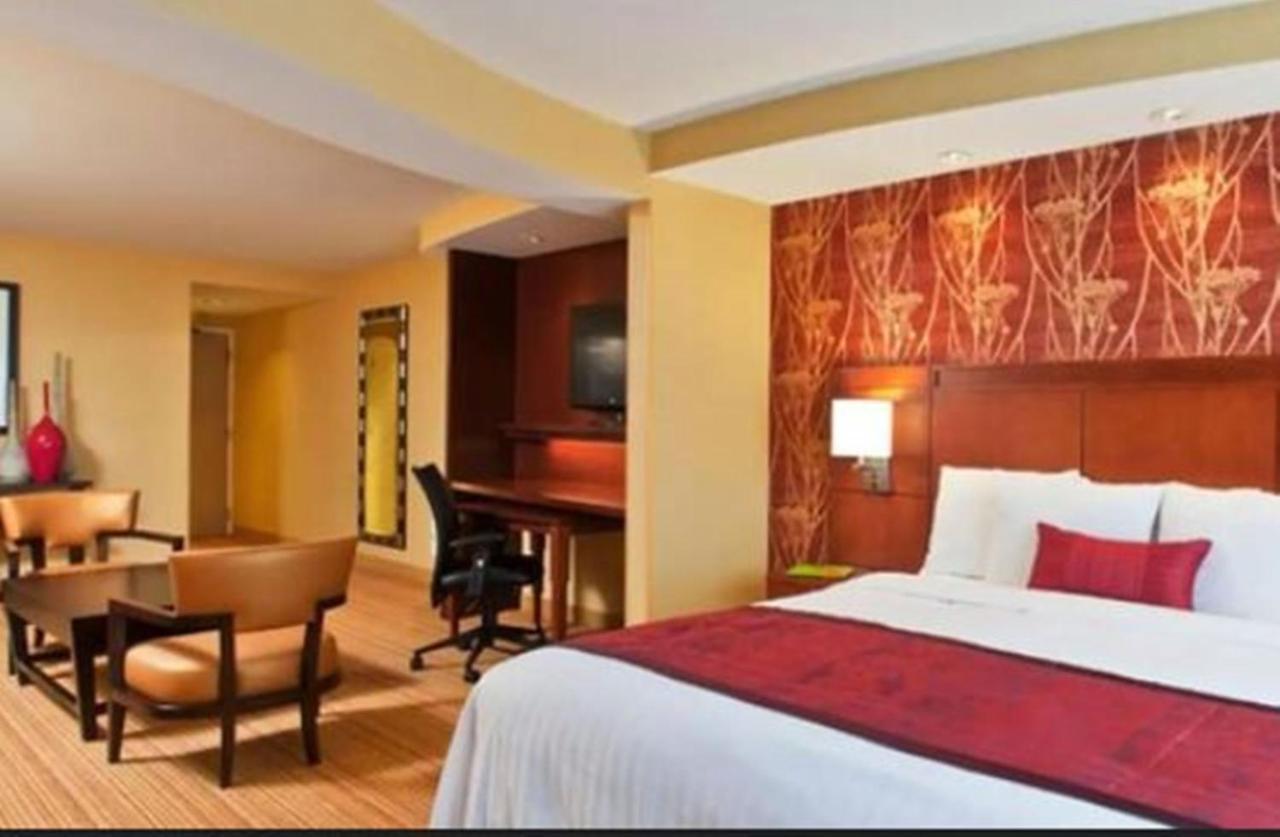 Courtyard By Marriott Buffalo Amherst/University Εξωτερικό φωτογραφία