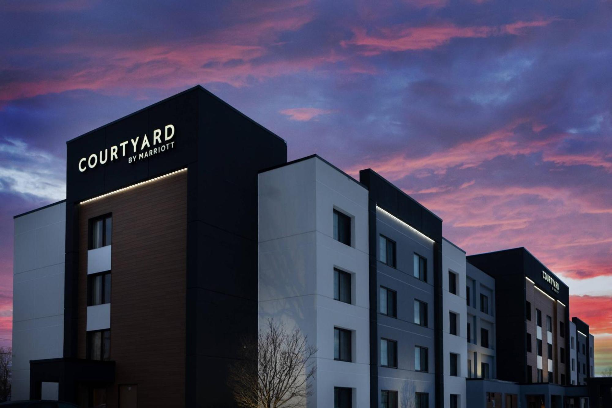 Courtyard By Marriott Buffalo Amherst/University Εξωτερικό φωτογραφία